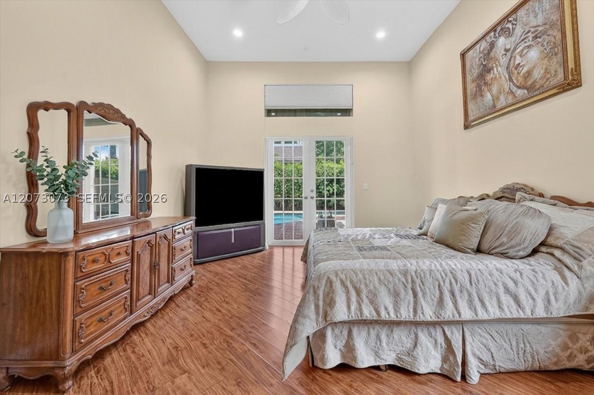 13845 NW 20th St, Pembroke Pines FL 33028