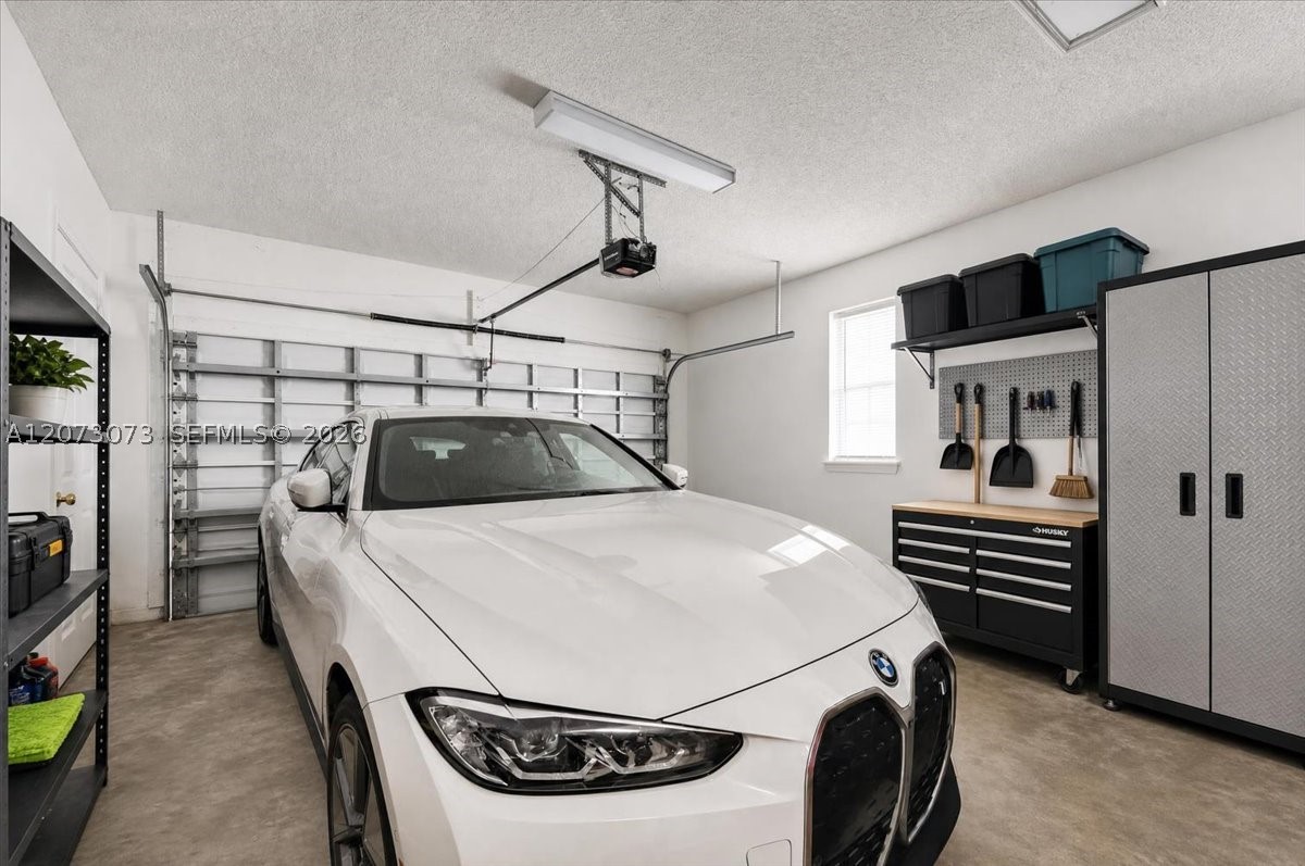13845 NW 20th St, Pembroke Pines FL 33028