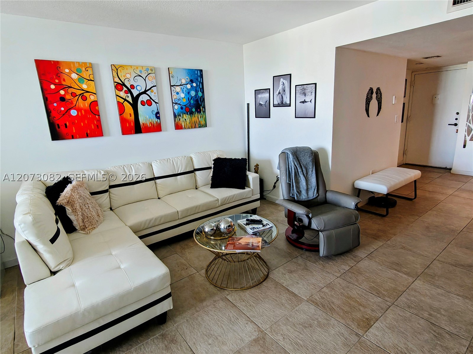 2333 Brickell Ave #2814, Miami FL 33129