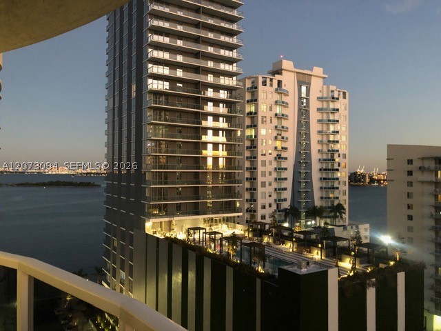 601 NE 23rd St #1505, Miami FL 33137