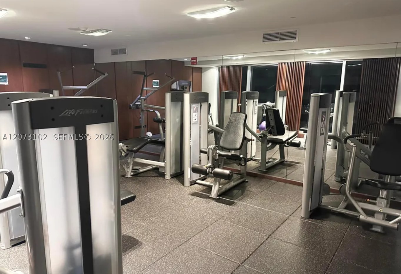 335 S Biscayne Blvd #3706, Miami FL 33131