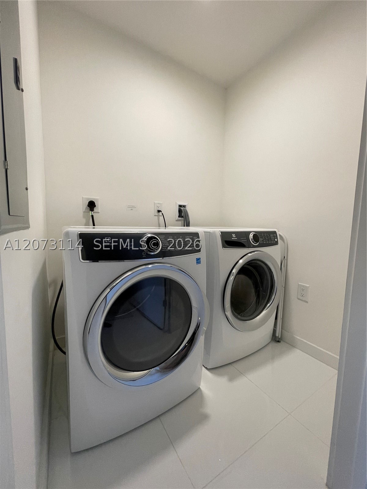 851 NE 1st Ave #3606, Miami FL 33132