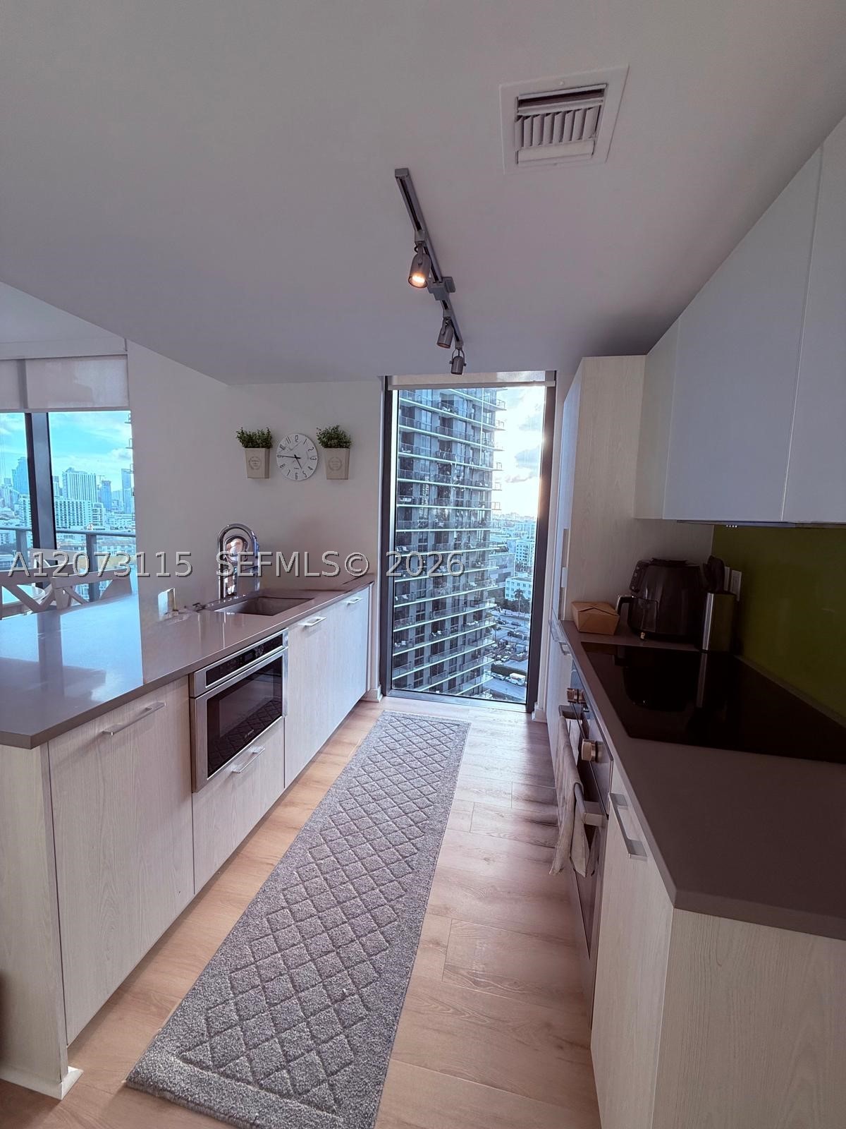 501 NE 31st St #1808, Miami FL 33137
