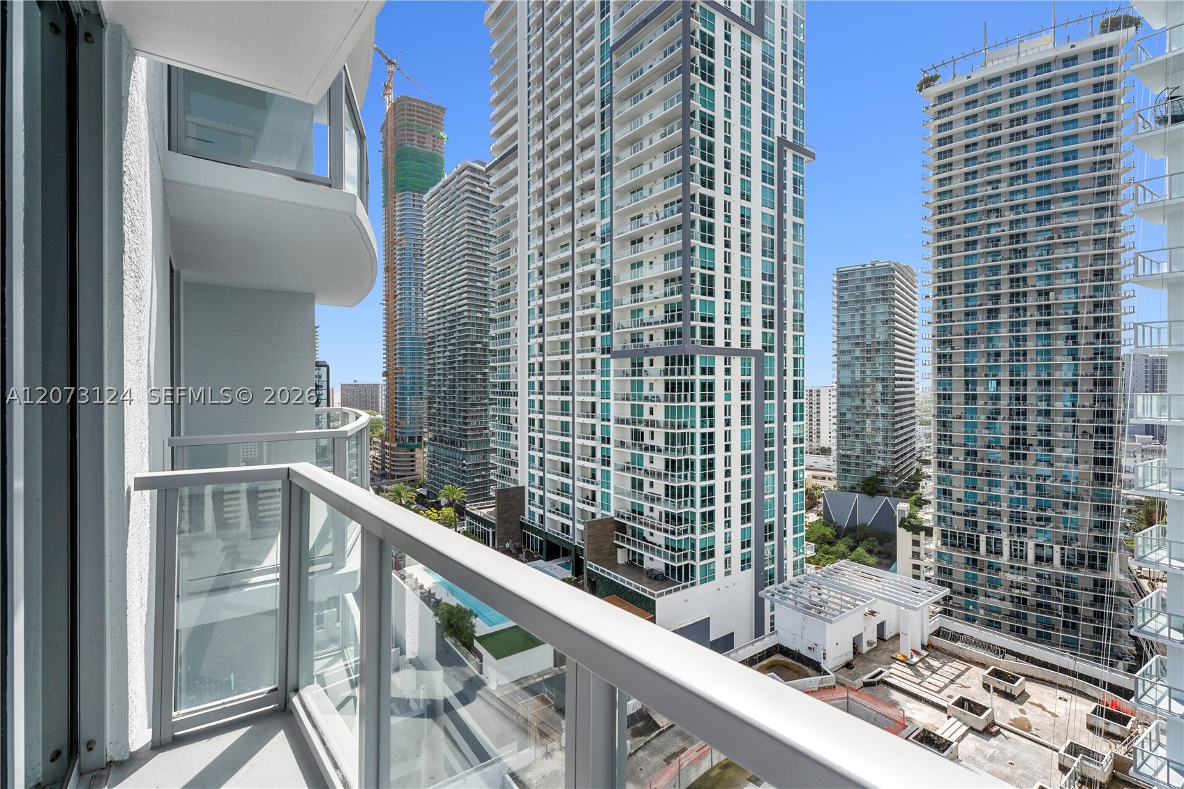1060 Brickell Ave #2117, Miami FL 33131
