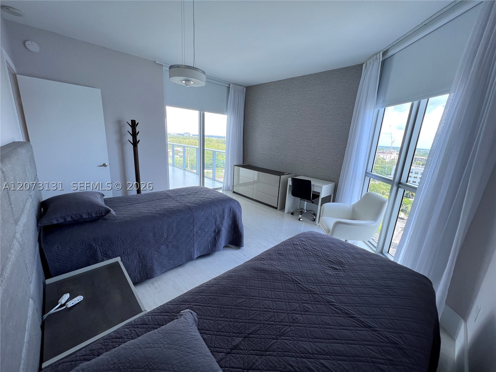 17301 Biscayne Blvd #1402, North Miami Beach FL 33160