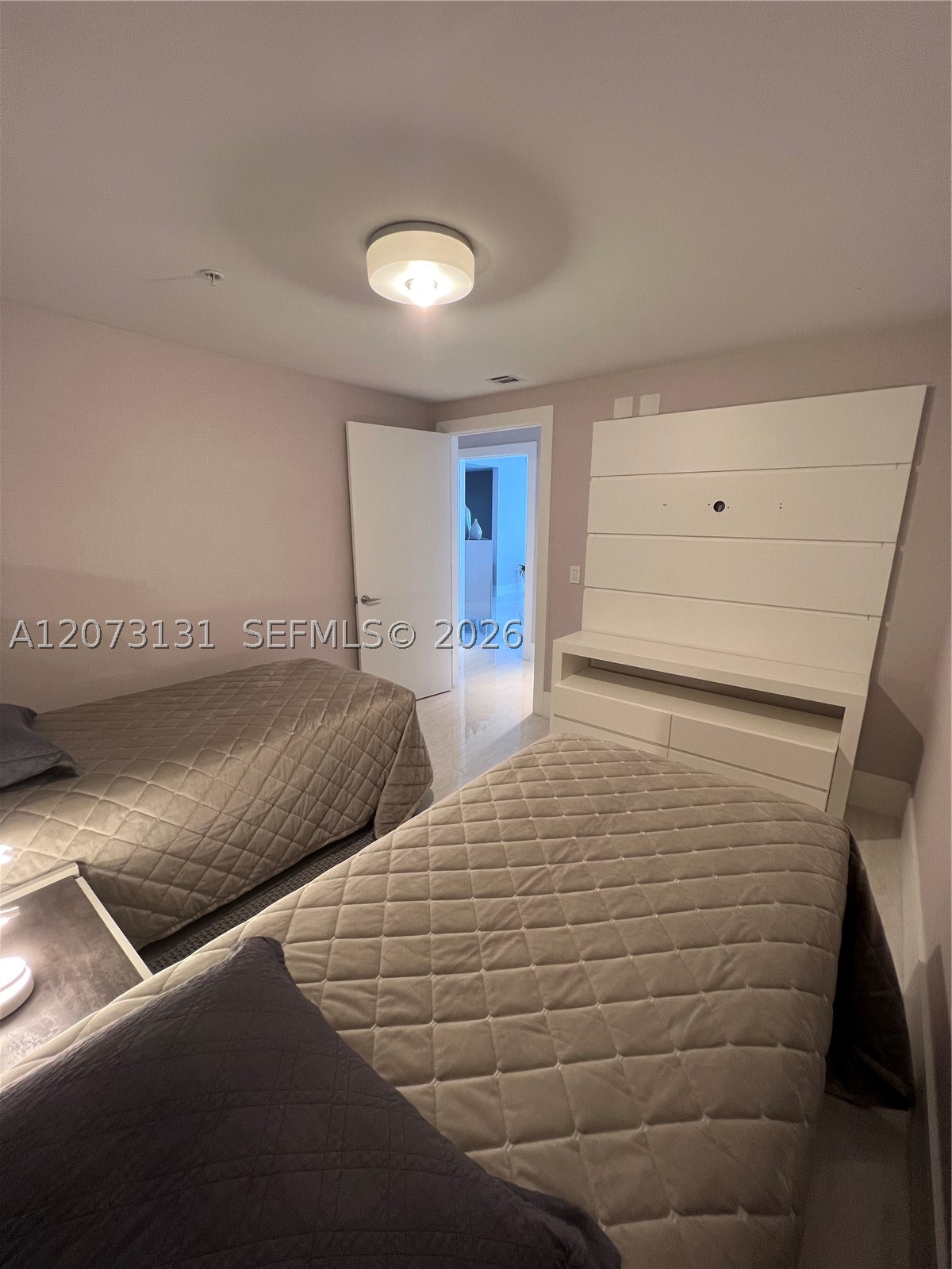 17301 Biscayne Blvd #1402, North Miami Beach FL 33160