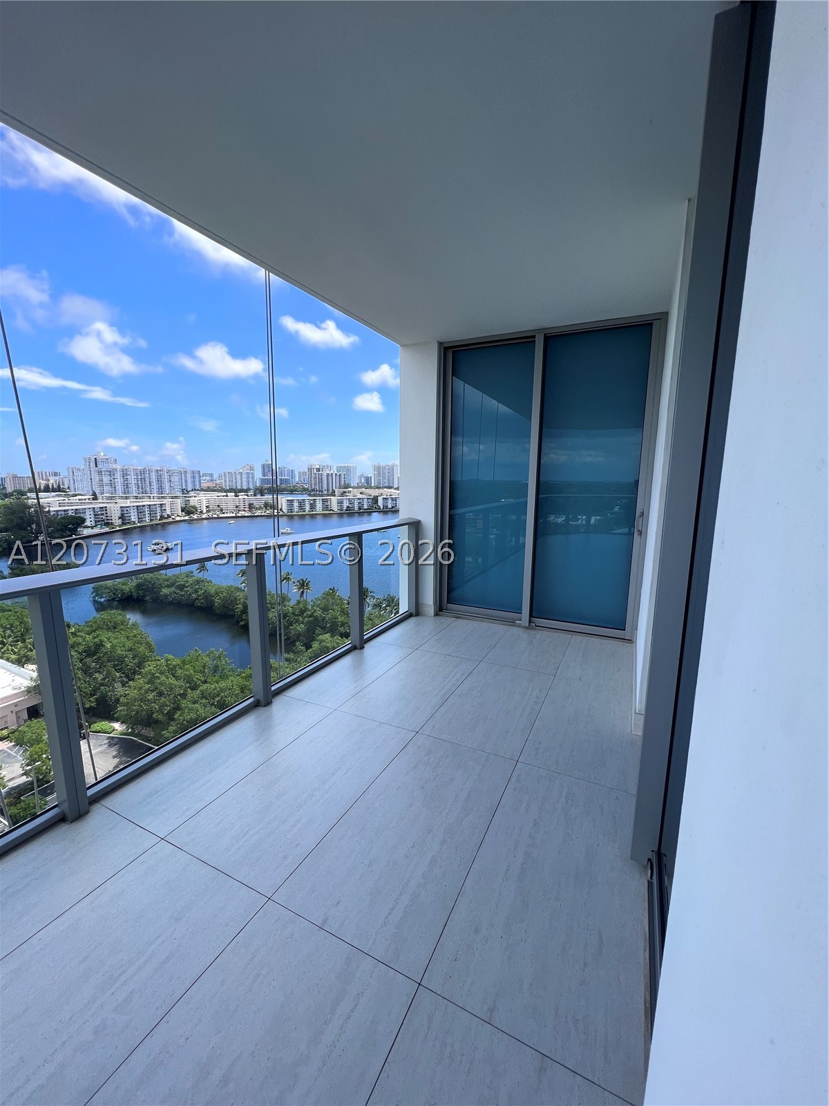 17301 Biscayne Blvd #1402, North Miami Beach FL 33160