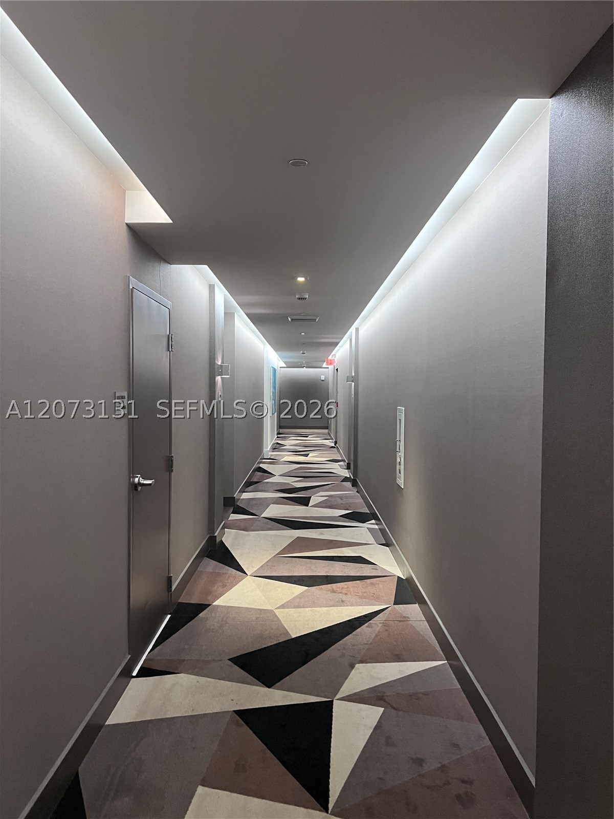17301 Biscayne Blvd #1402, North Miami Beach FL 33160