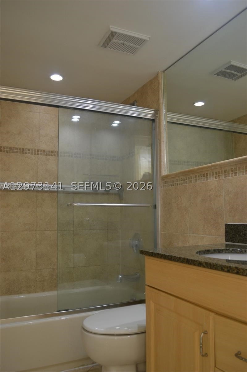1720 NW N River Dr #602, Miami FL 33125