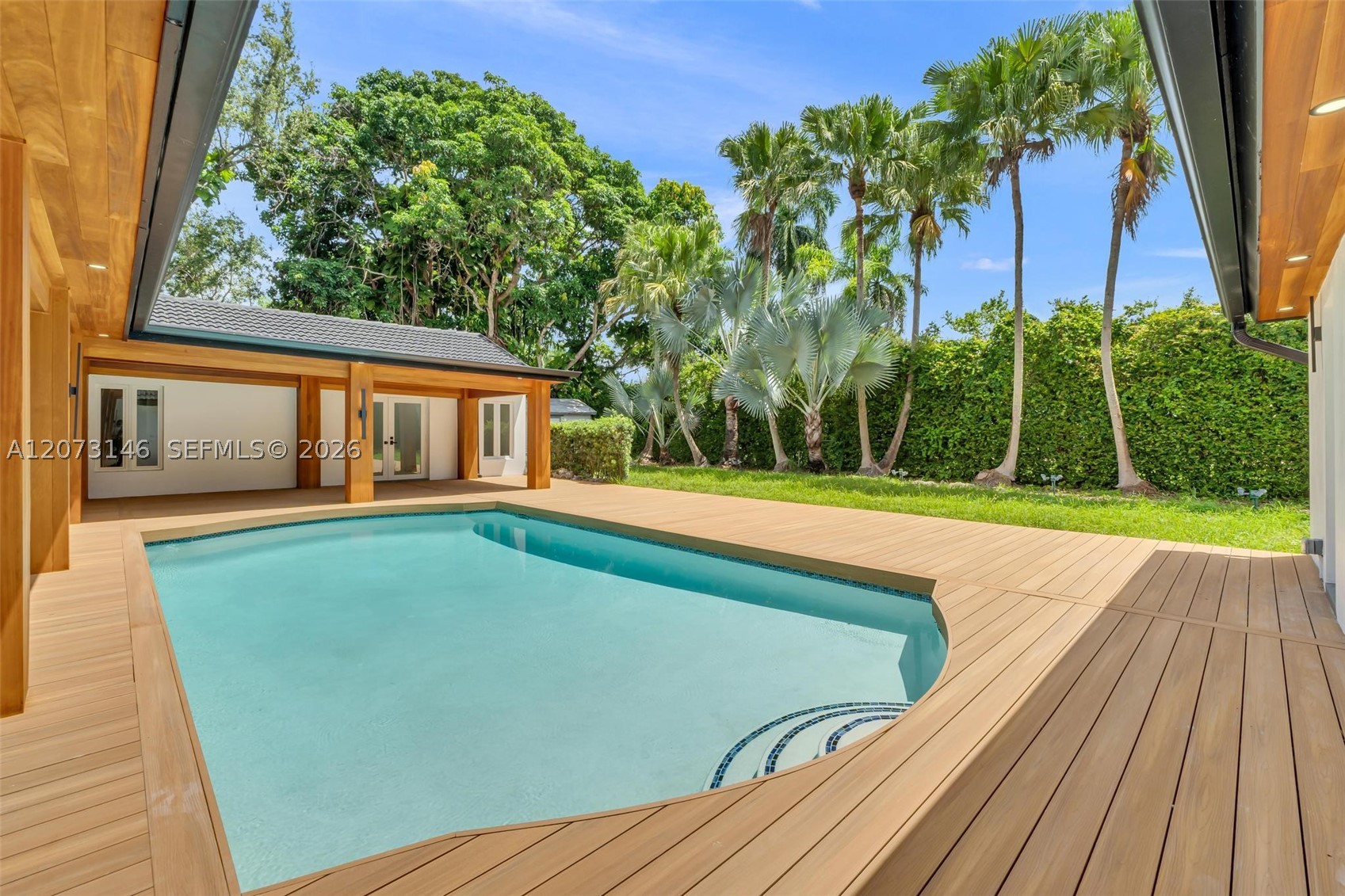 15321 SW 82nd Ave, Palmetto Bay FL 33157