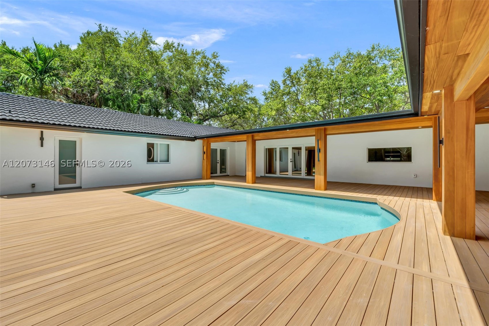 15321 SW 82nd Ave, Palmetto Bay FL 33157