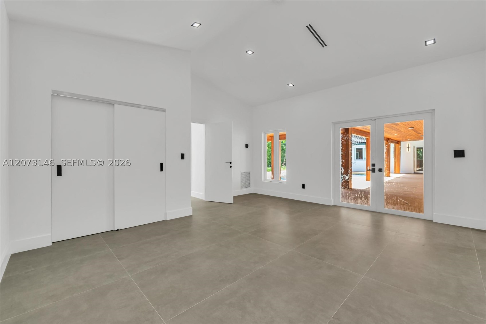 15321 SW 82nd Ave, Palmetto Bay FL 33157
