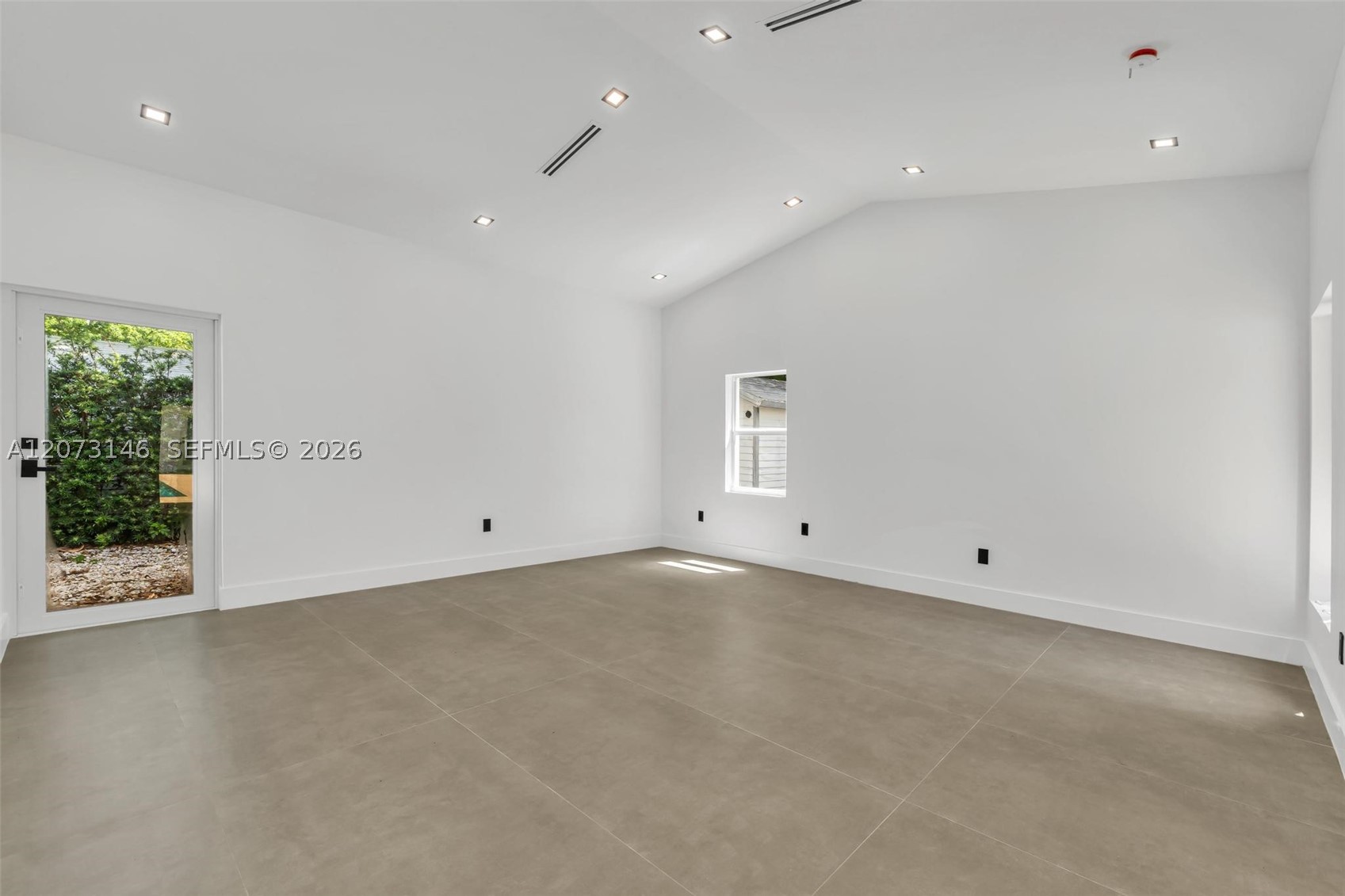 15321 SW 82nd Ave, Palmetto Bay FL 33157