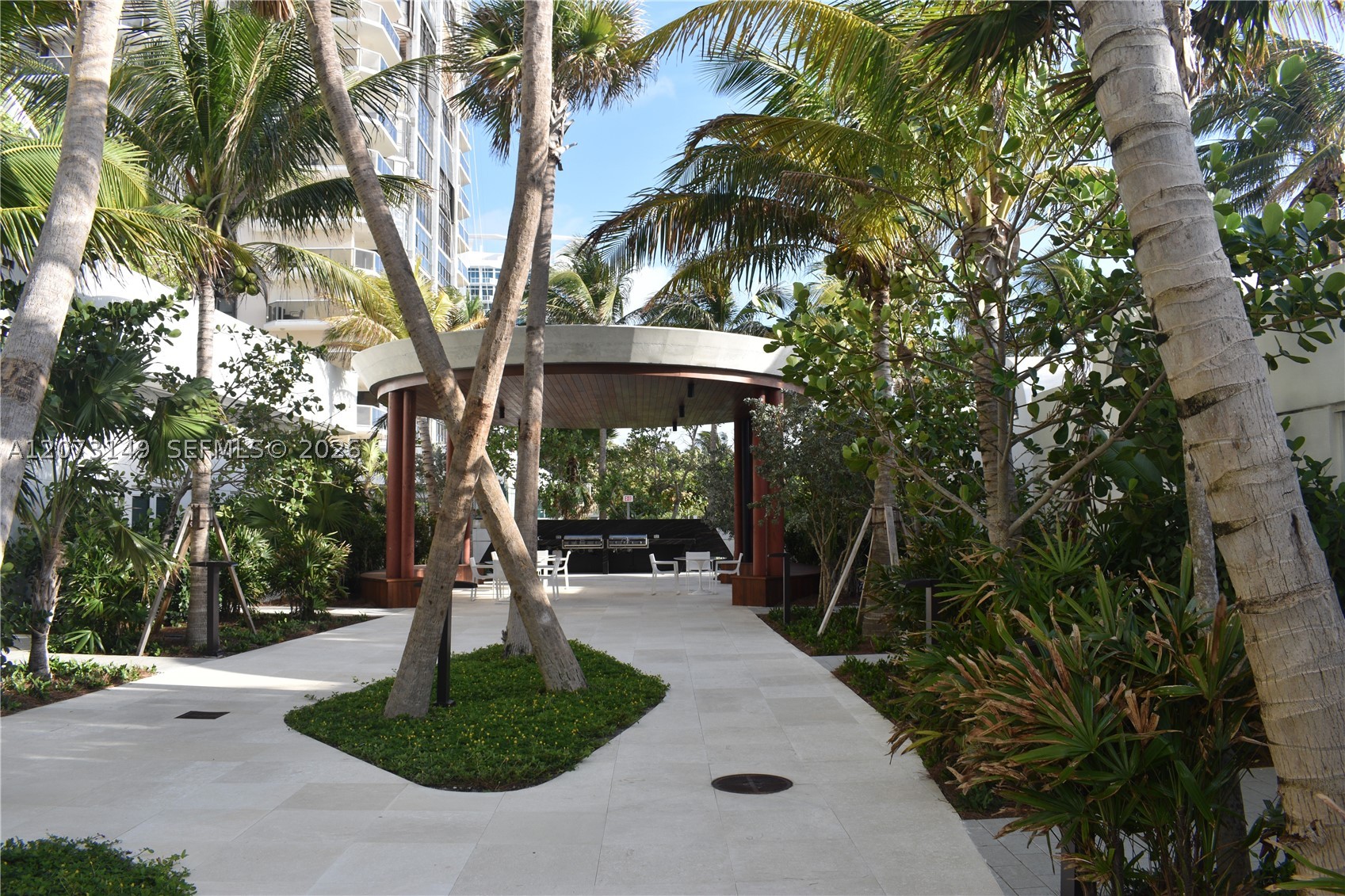 Miami Beach FL 33141 - A12073149