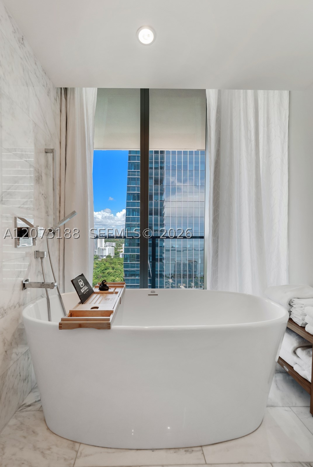 1451 Brickell Ave #2405, Miami FL 33131