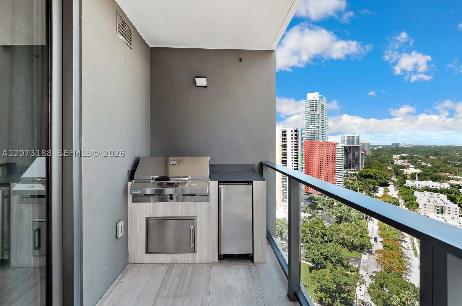 1451 Brickell Ave #2405, Miami FL 33131