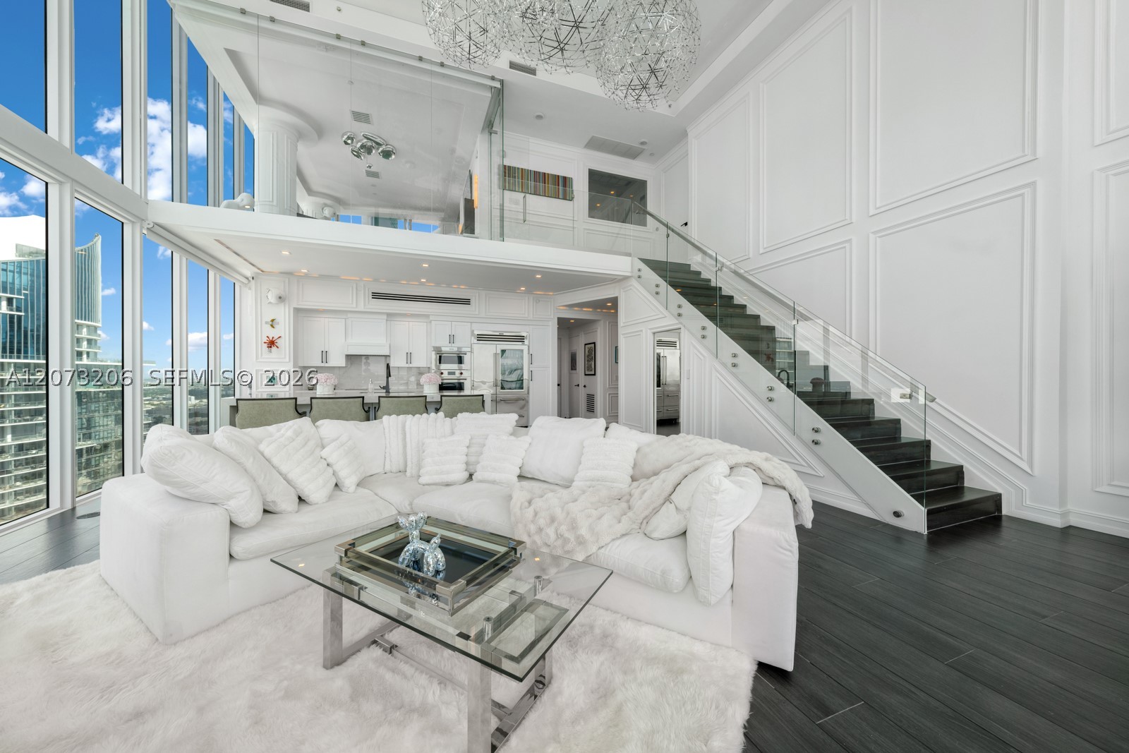 888 Biscayne Blvd #5701, Miami FL 33132
