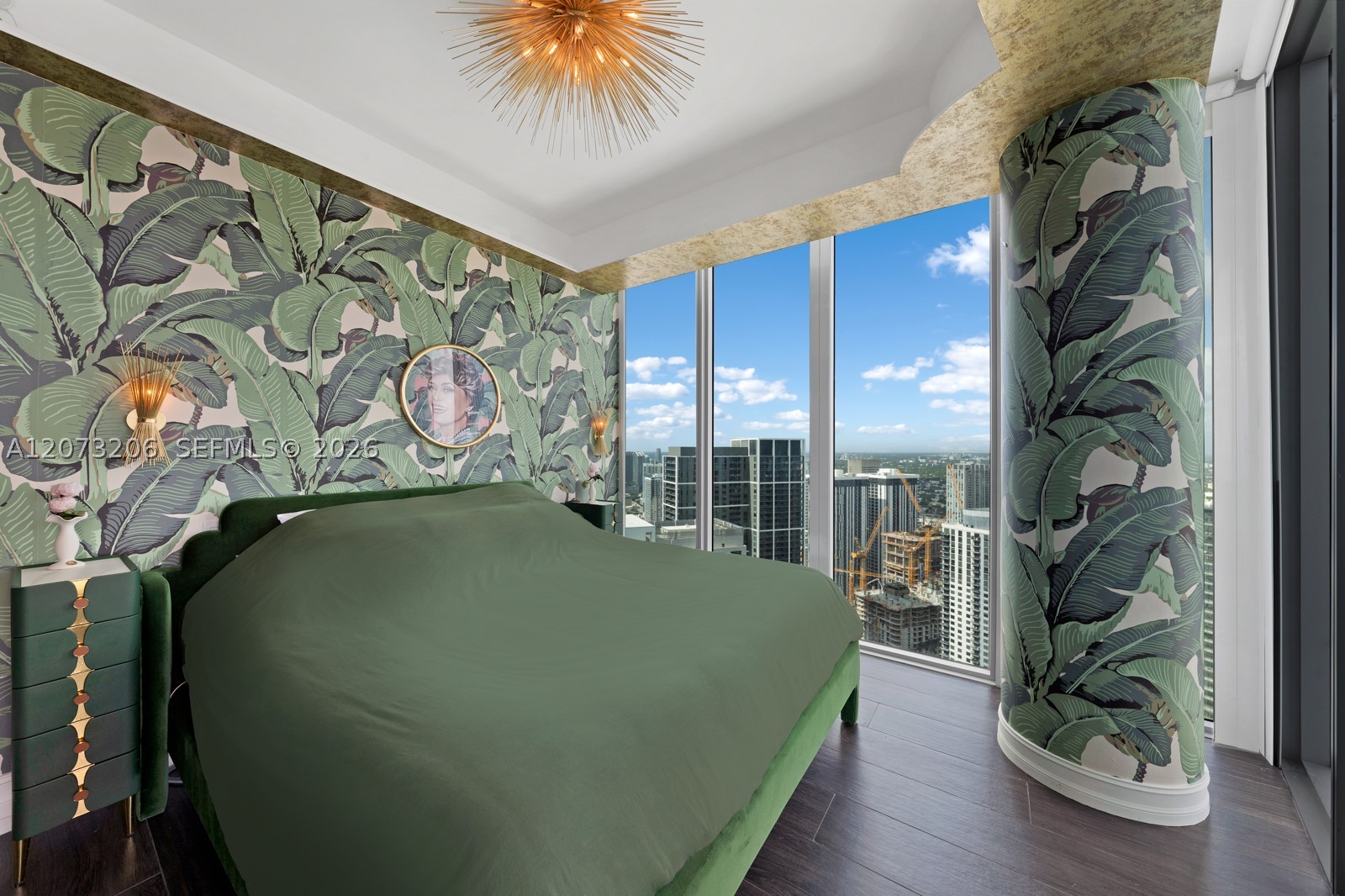 888 Biscayne Blvd #5701, Miami FL 33132