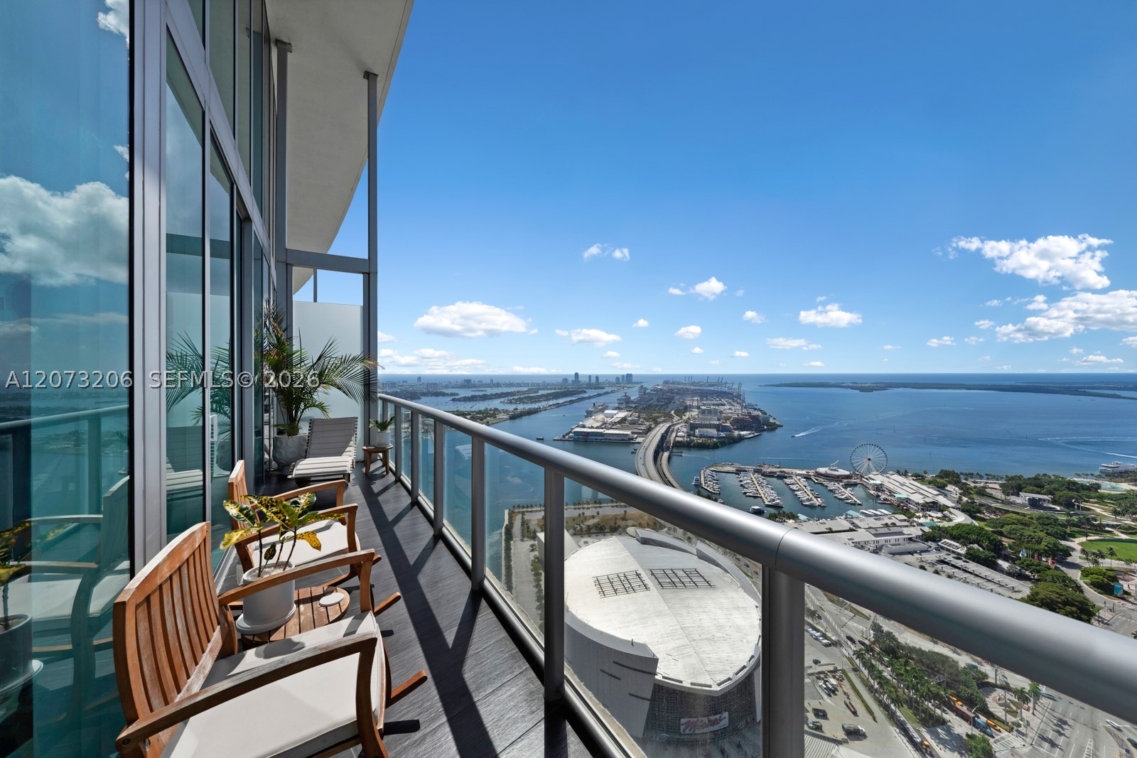 888 Biscayne Blvd #5701, Miami FL 33132