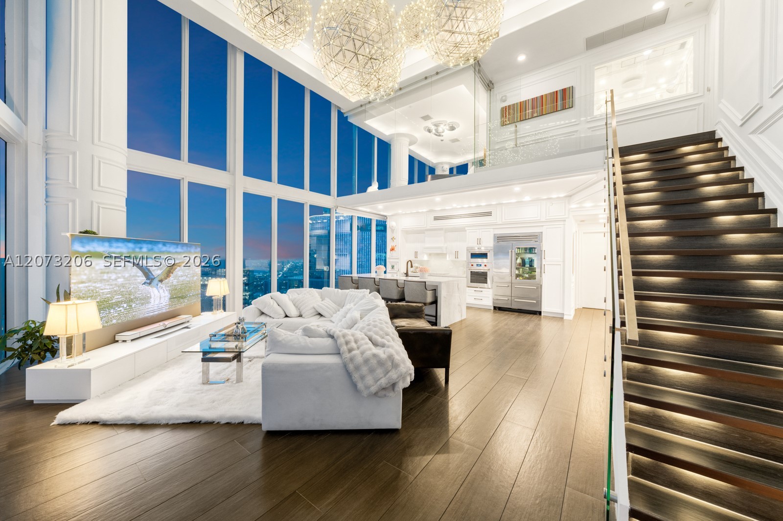 888 Biscayne Blvd #5701, Miami FL 33132