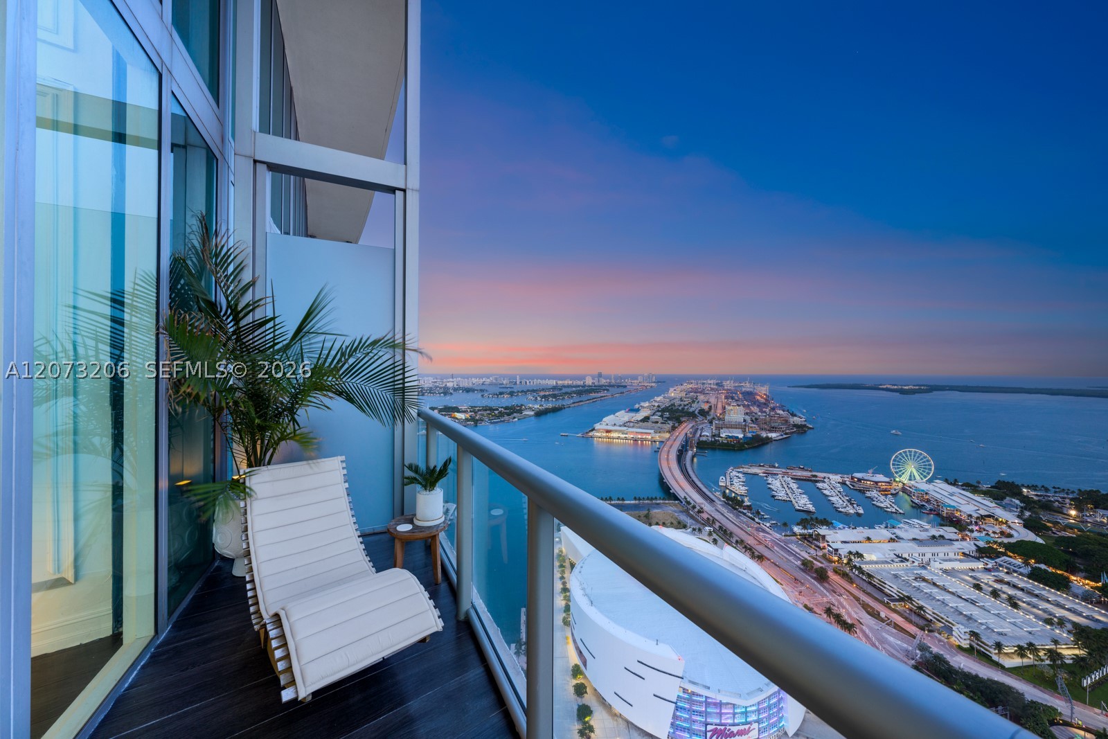 888 Biscayne Blvd #5701, Miami FL 33132