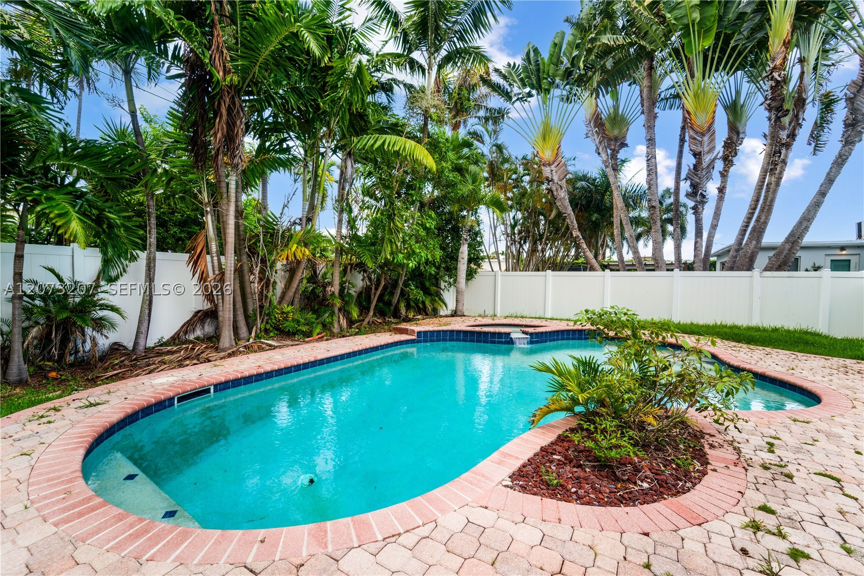 317 SE 3rd Ter, Dania Beach FL 33004