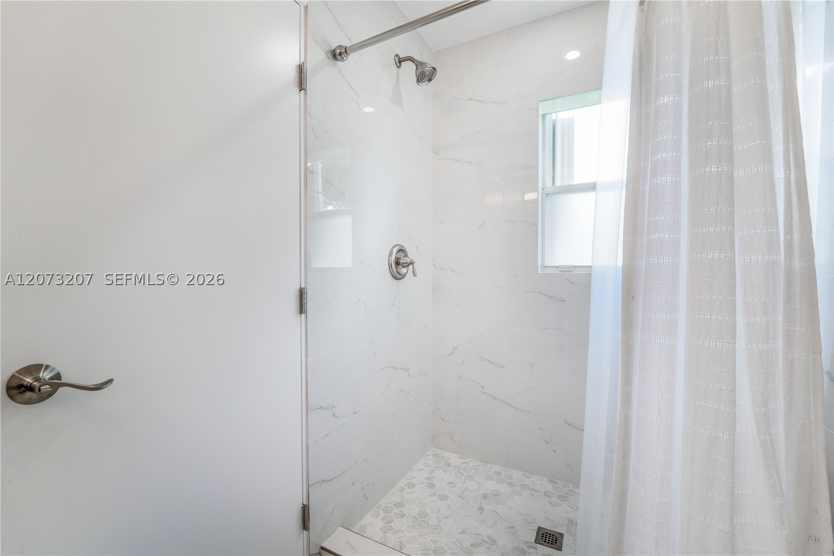 317 SE 3rd Ter, Dania Beach FL 33004