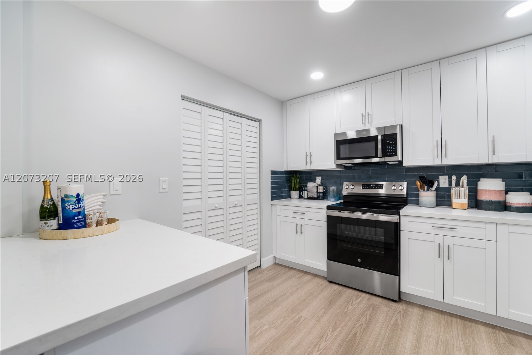 317 SE 3rd Ter, Dania Beach FL 33004