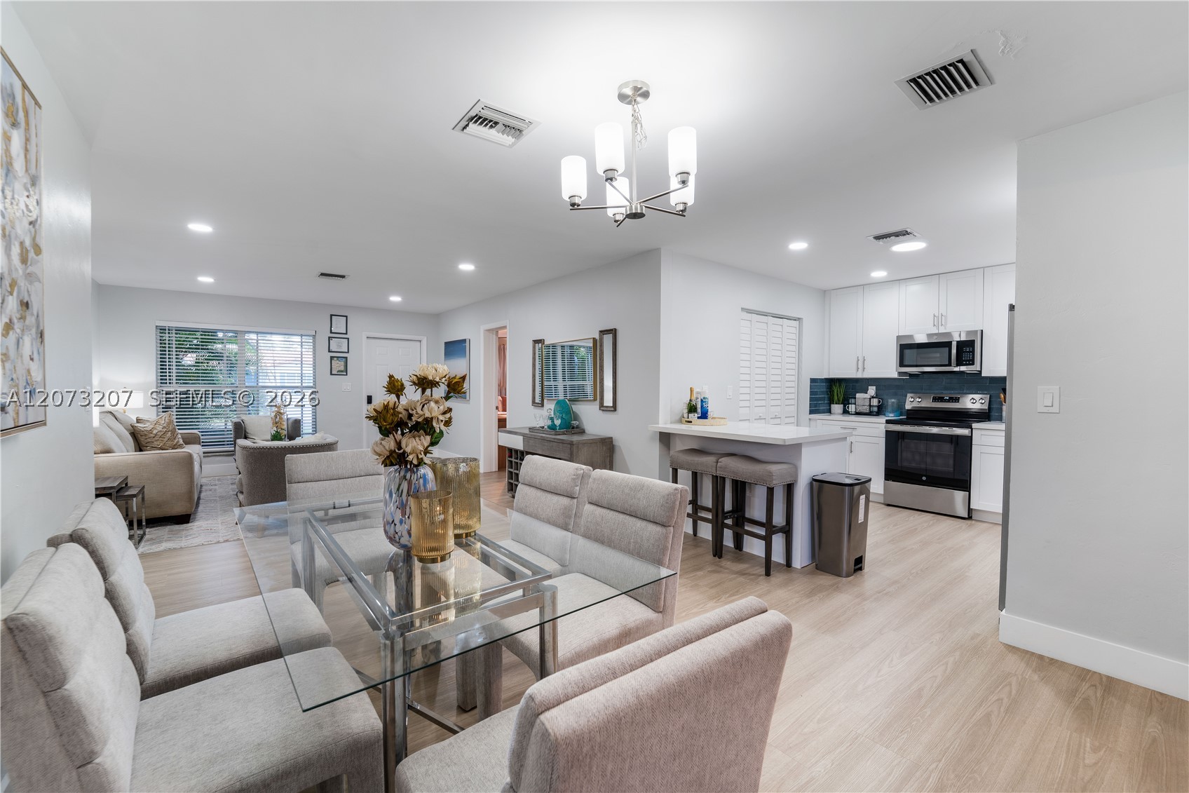 317 SE 3rd Ter, Dania Beach FL 33004
