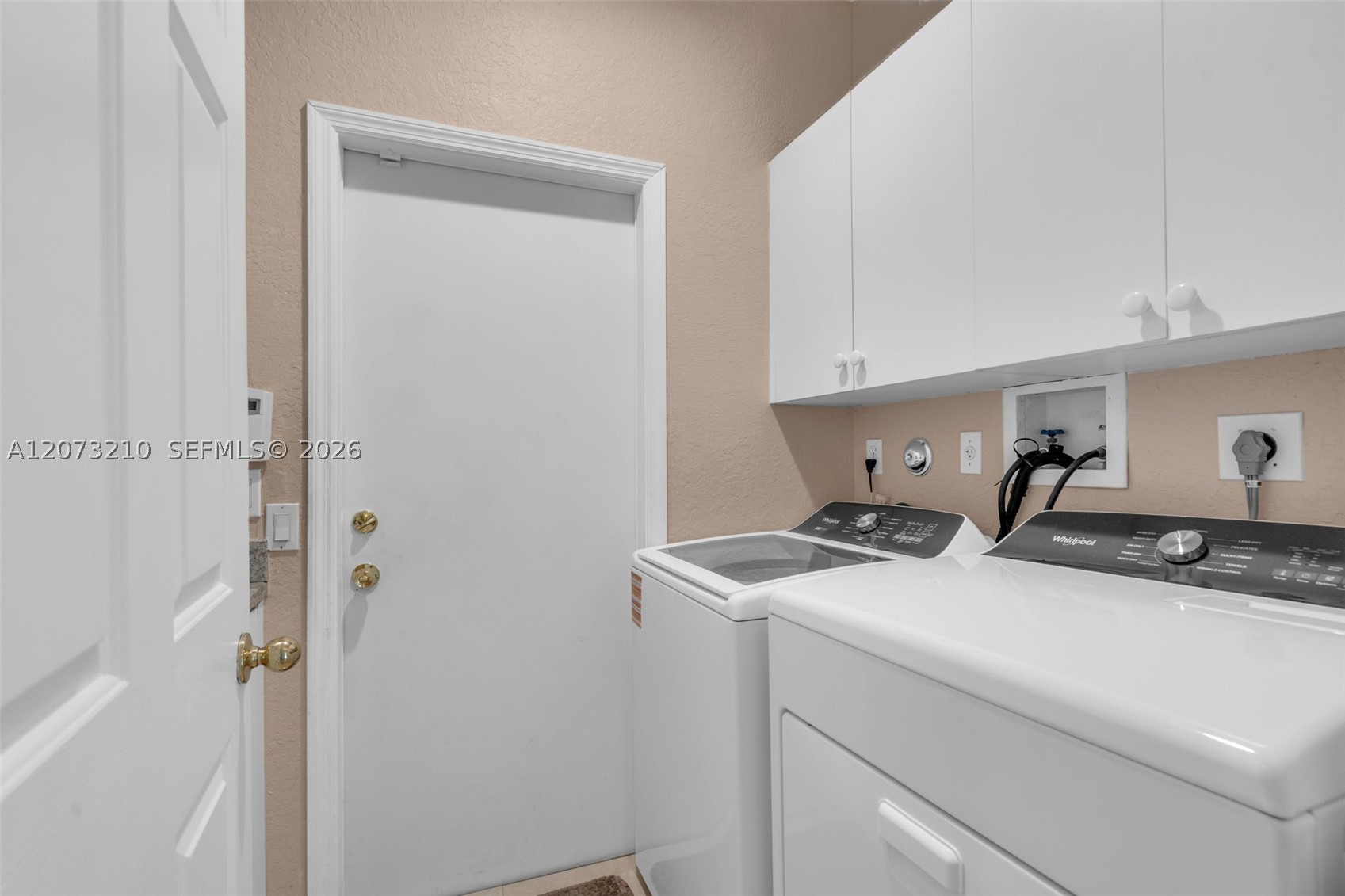1090 SW 156th Ave, Pembroke Pines FL 33027
