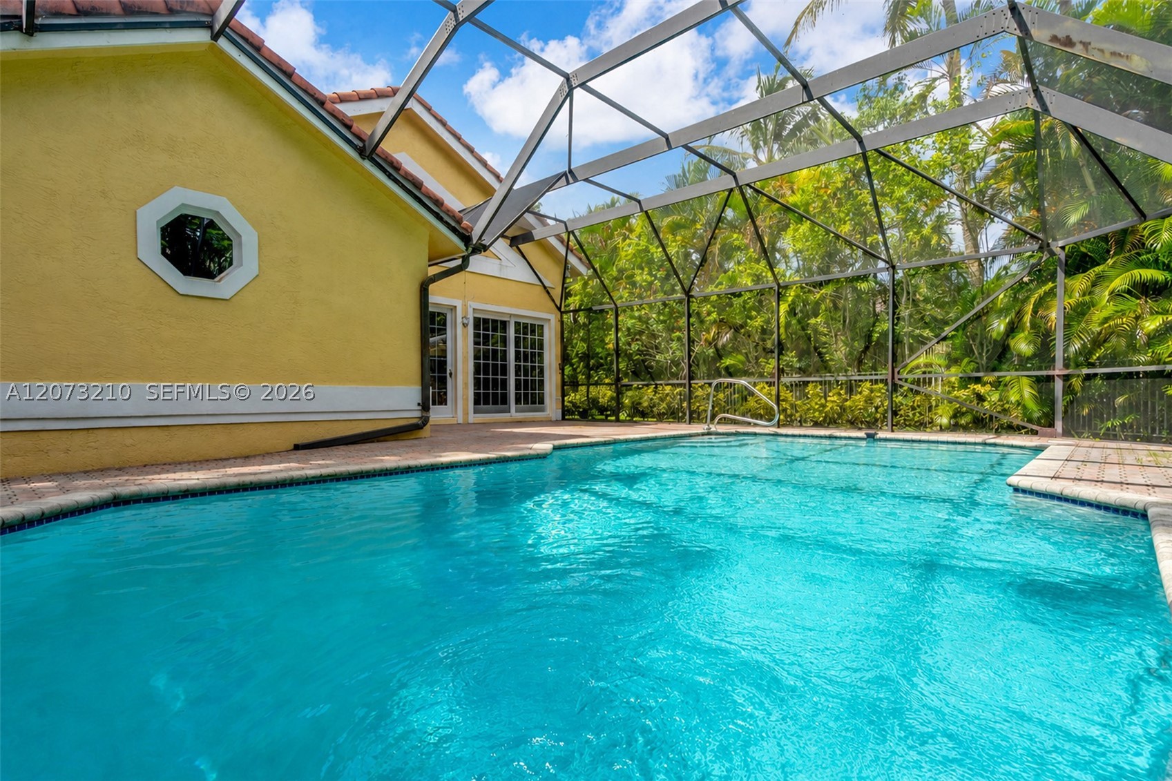 1090 SW 156th Ave, Pembroke Pines FL 33027