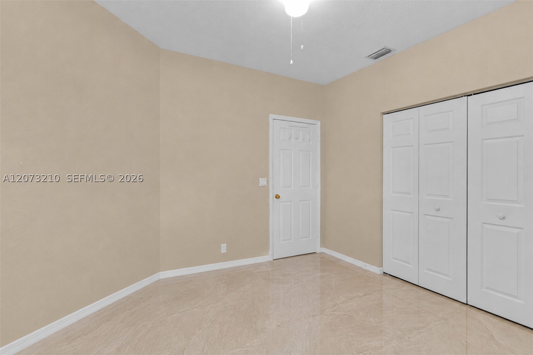 1090 SW 156th Ave, Pembroke Pines FL 33027