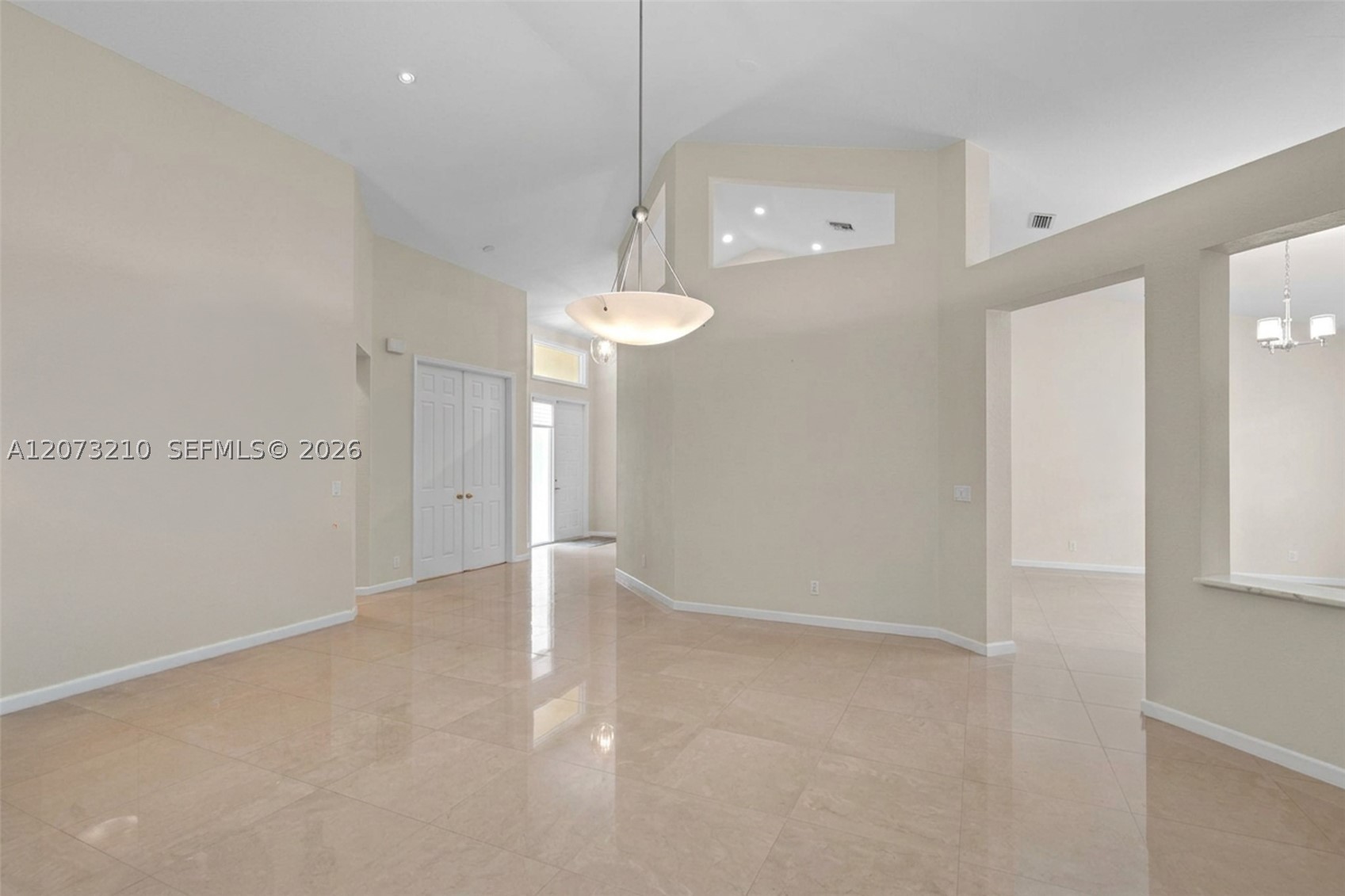 1090 SW 156th Ave, Pembroke Pines FL 33027