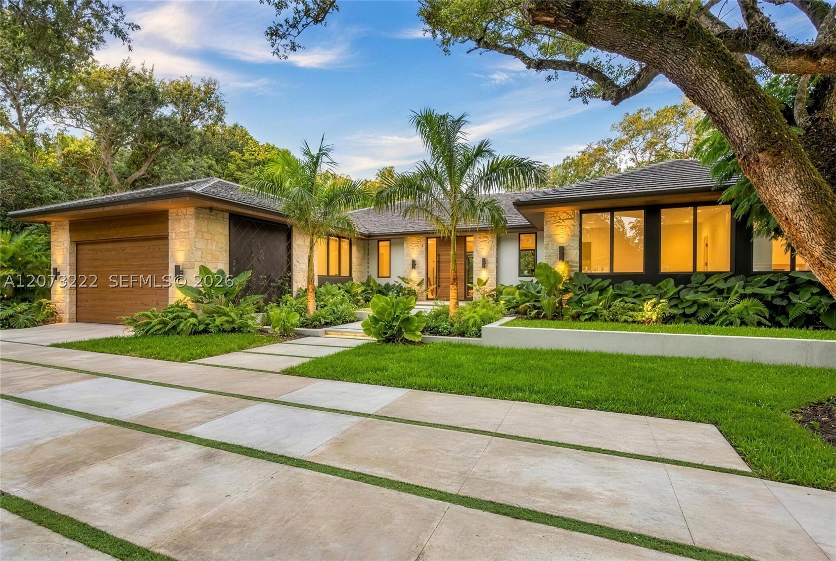 7840 SW 98th St, Miami FL 33156