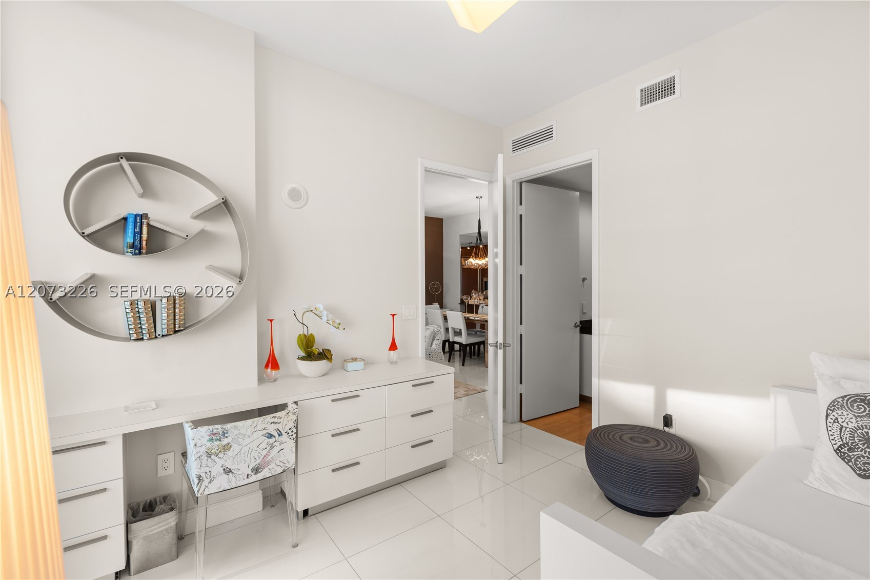 15811 Collins Ave #1702, Sunny Isles Beach FL 33160