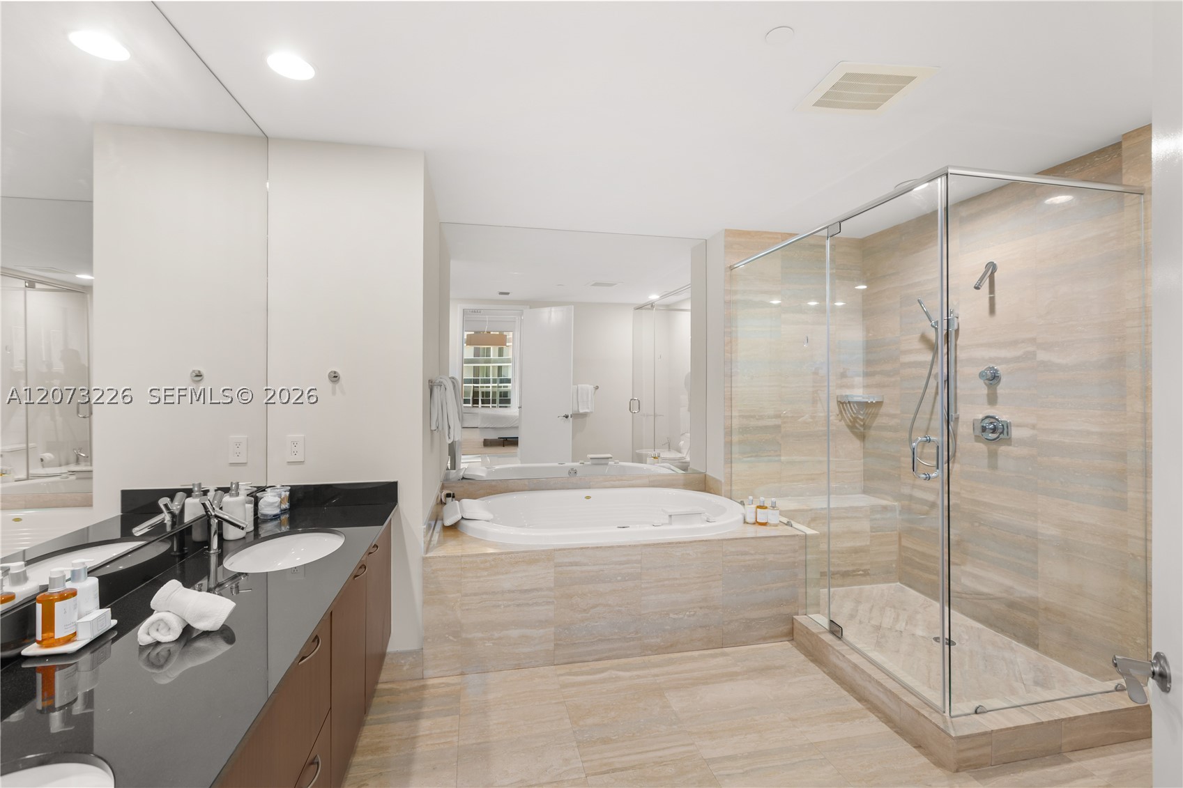 15811 Collins Ave #1702, Sunny Isles Beach FL 33160