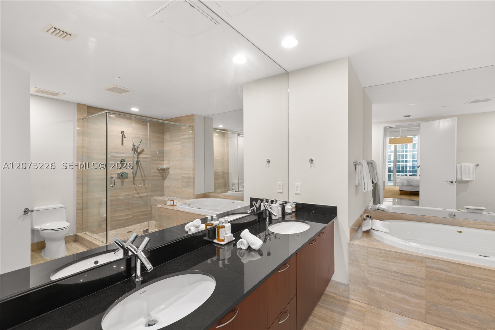 15811 Collins Ave #1702, Sunny Isles Beach FL 33160