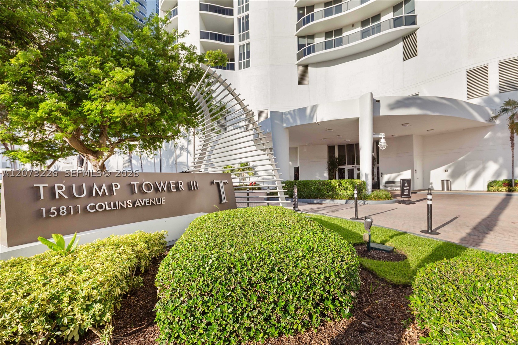 15811 Collins Ave #1702, Sunny Isles Beach FL 33160