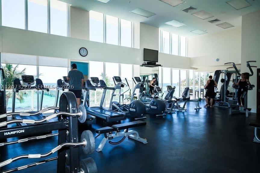 15811 Collins Ave #1702, Sunny Isles Beach FL 33160