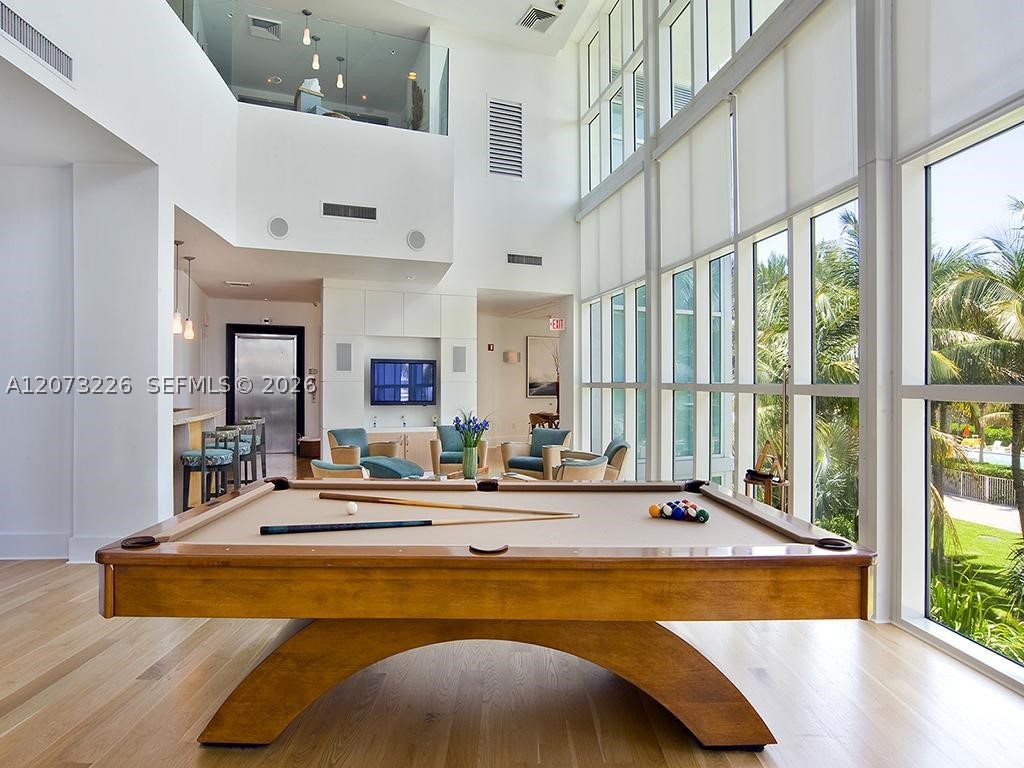 15811 Collins Ave #1702, Sunny Isles Beach FL 33160