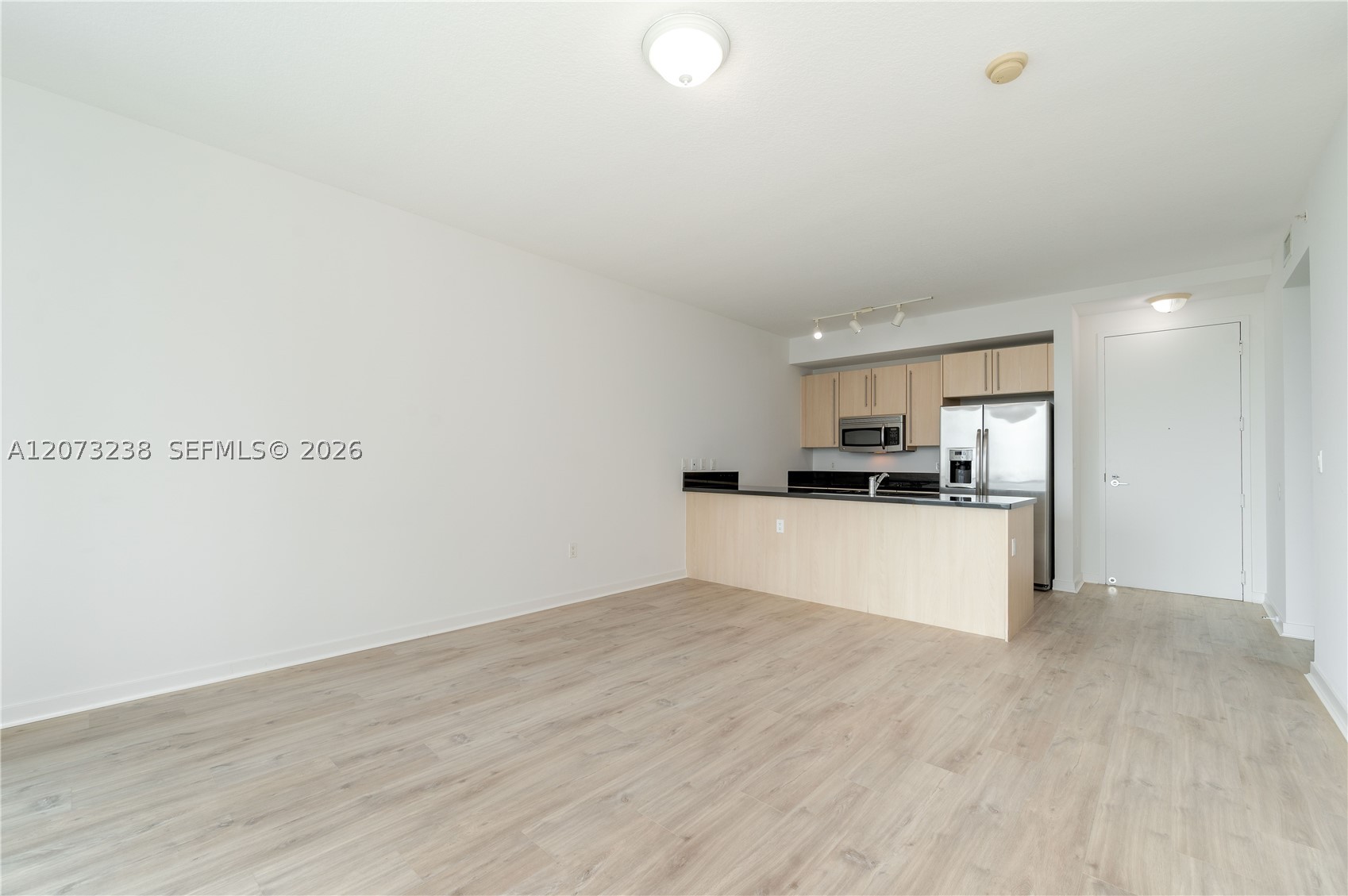 79 SW 12th St #2602-S, Miami FL 33130