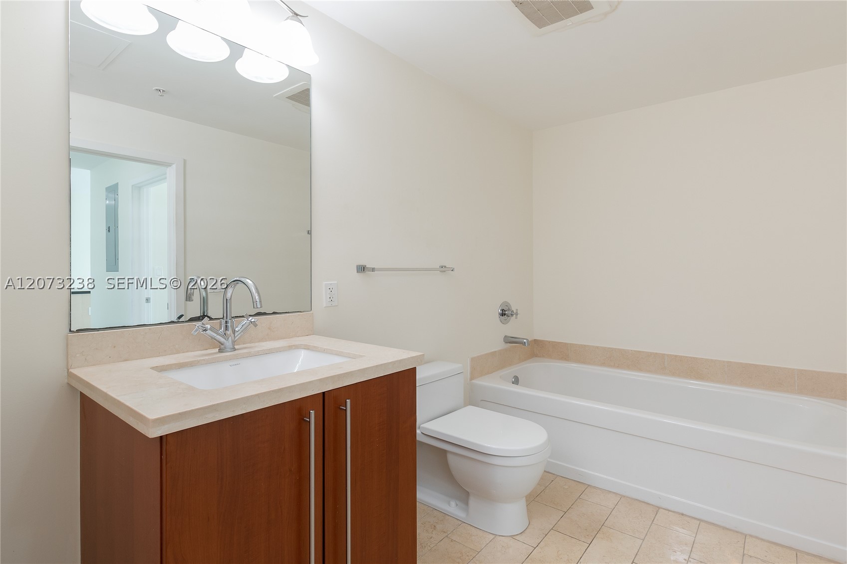 79 SW 12th St #2602-S, Miami FL 33130