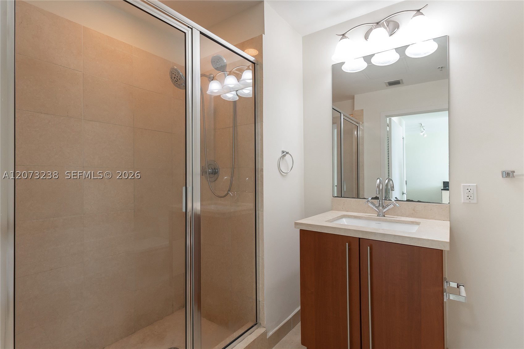 79 SW 12th St #2602-S, Miami FL 33130