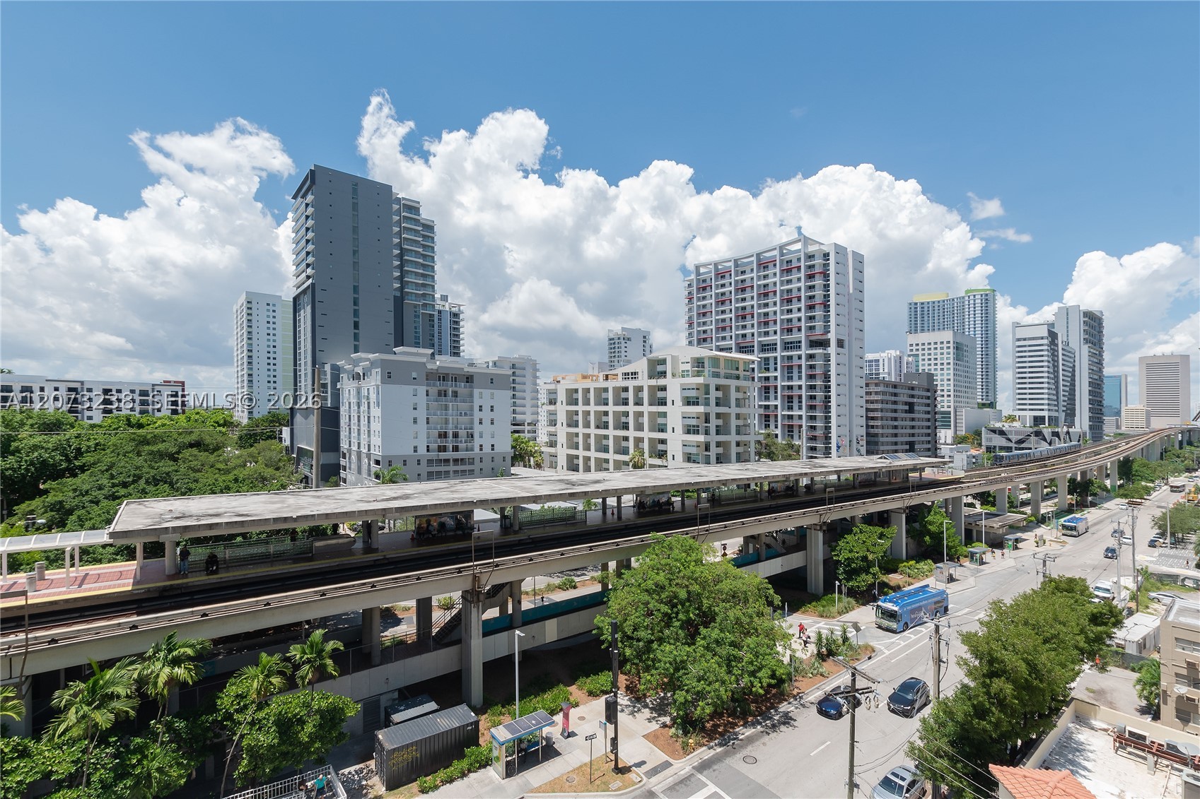 79 SW 12th St #2602-S, Miami FL 33130