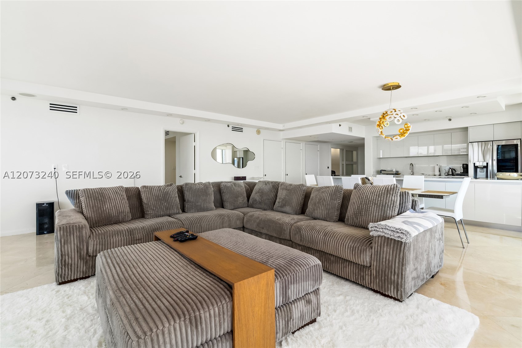 1830 Ocean Dr #1702, Hallandale Beach FL 33009