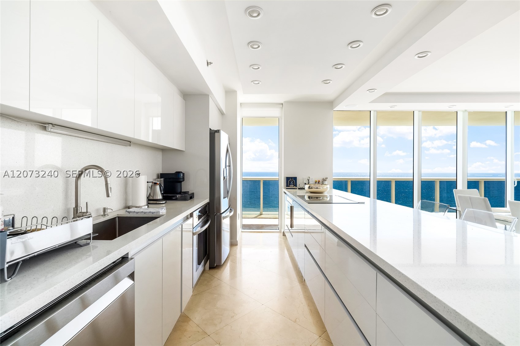 1830 Ocean Dr #1702, Hallandale Beach FL 33009
