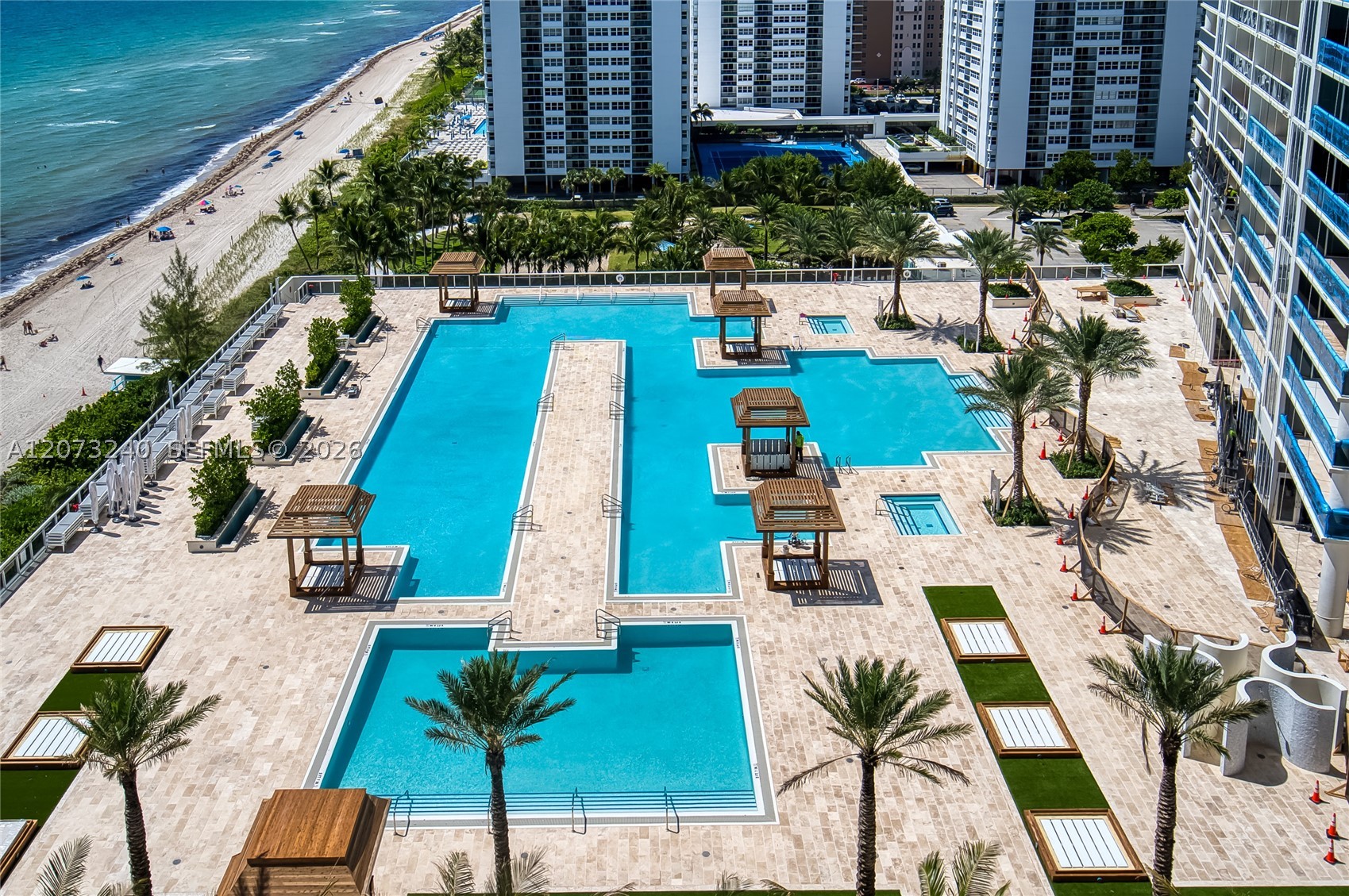 1830 Ocean Dr #1702, Hallandale Beach FL 33009