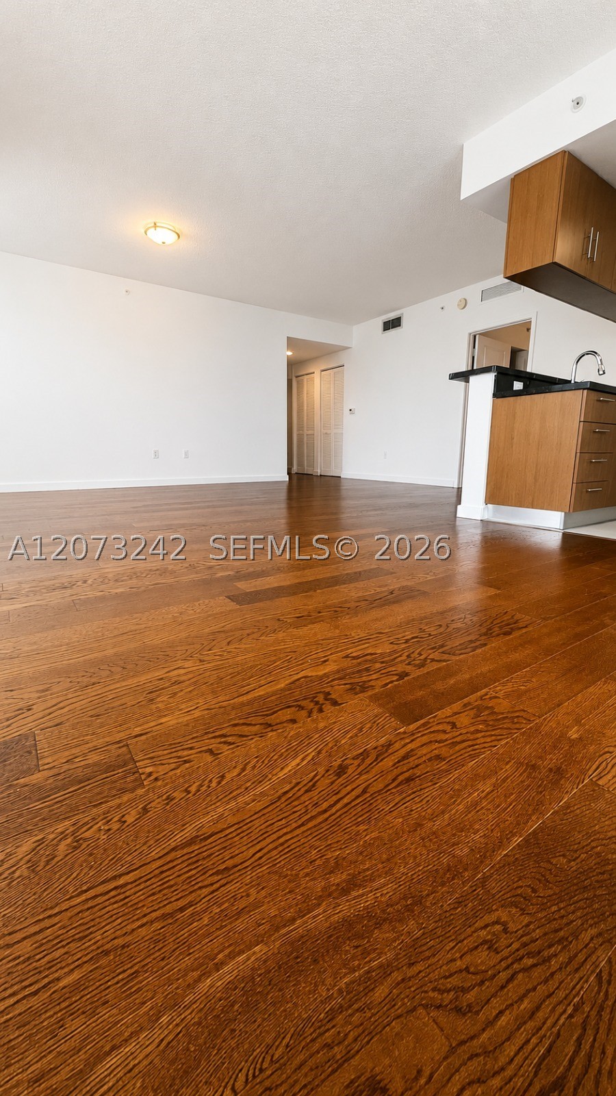 601 NE 23 ST #1103, Miami FL 33137