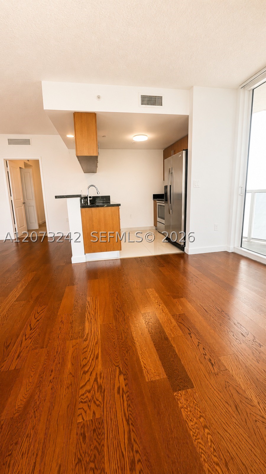 601 NE 23 ST #1103, Miami FL 33137