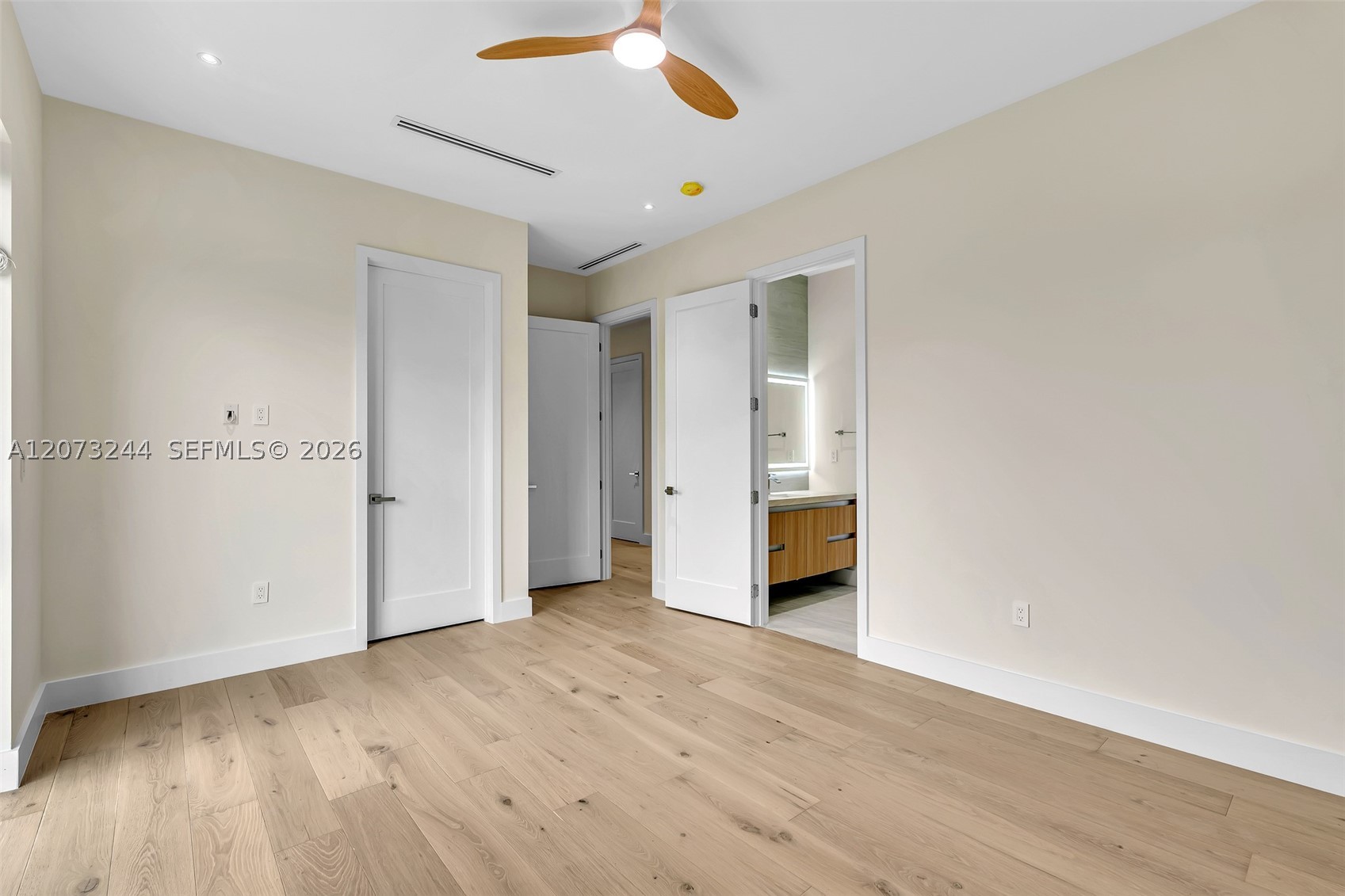 7516 Bounty Ave, North Bay Village FL 33141